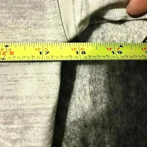 Lululemon Mula Bundle Wrap - Size 2 (Oversized) - Picture 8 of 9